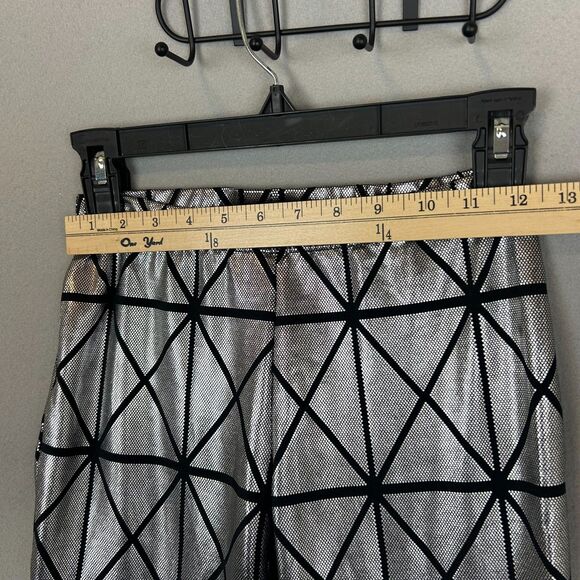 Balera Dance Set Adult Small Silver Geometric Leggings Black Zip Vest Metallic - Picture 13 of 14